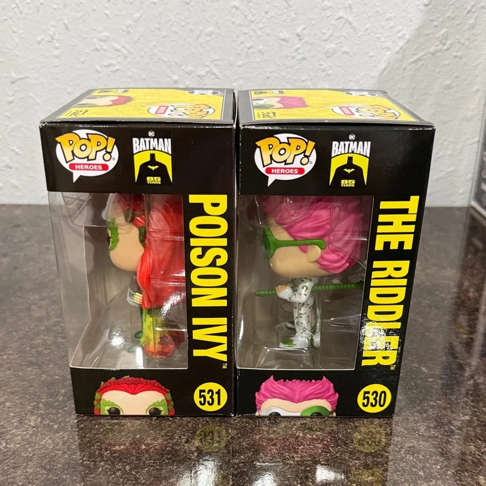 DC The Riddler #530 & Poison Ivy #531 Funko Pop Bundle - Picture 5 of 6